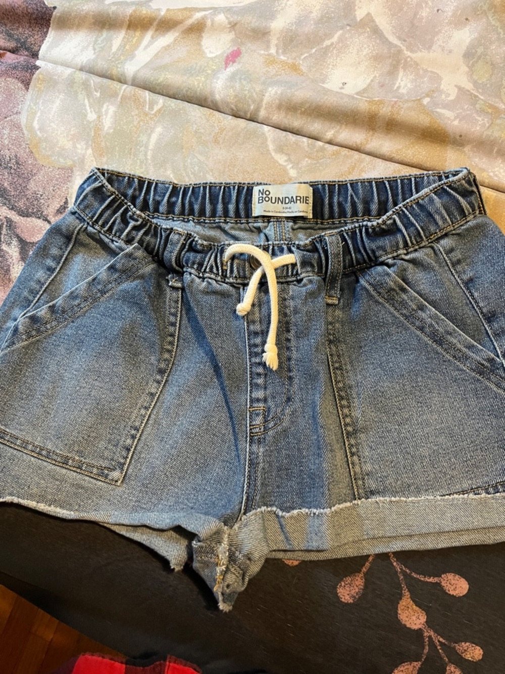 No Boundaries Women's Light Blue Denim Drawstring Waist Shorts